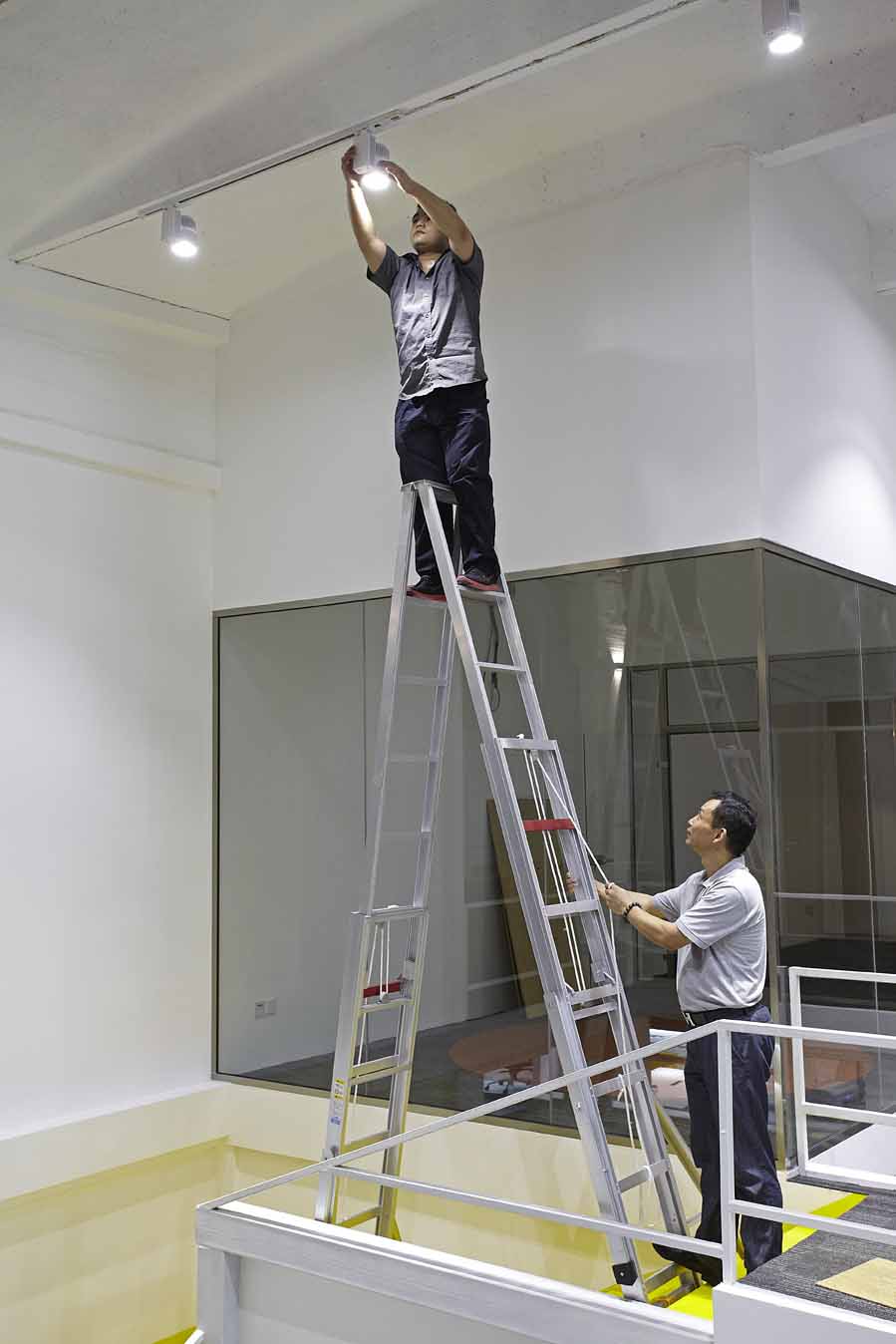 ���ӹ���������s����