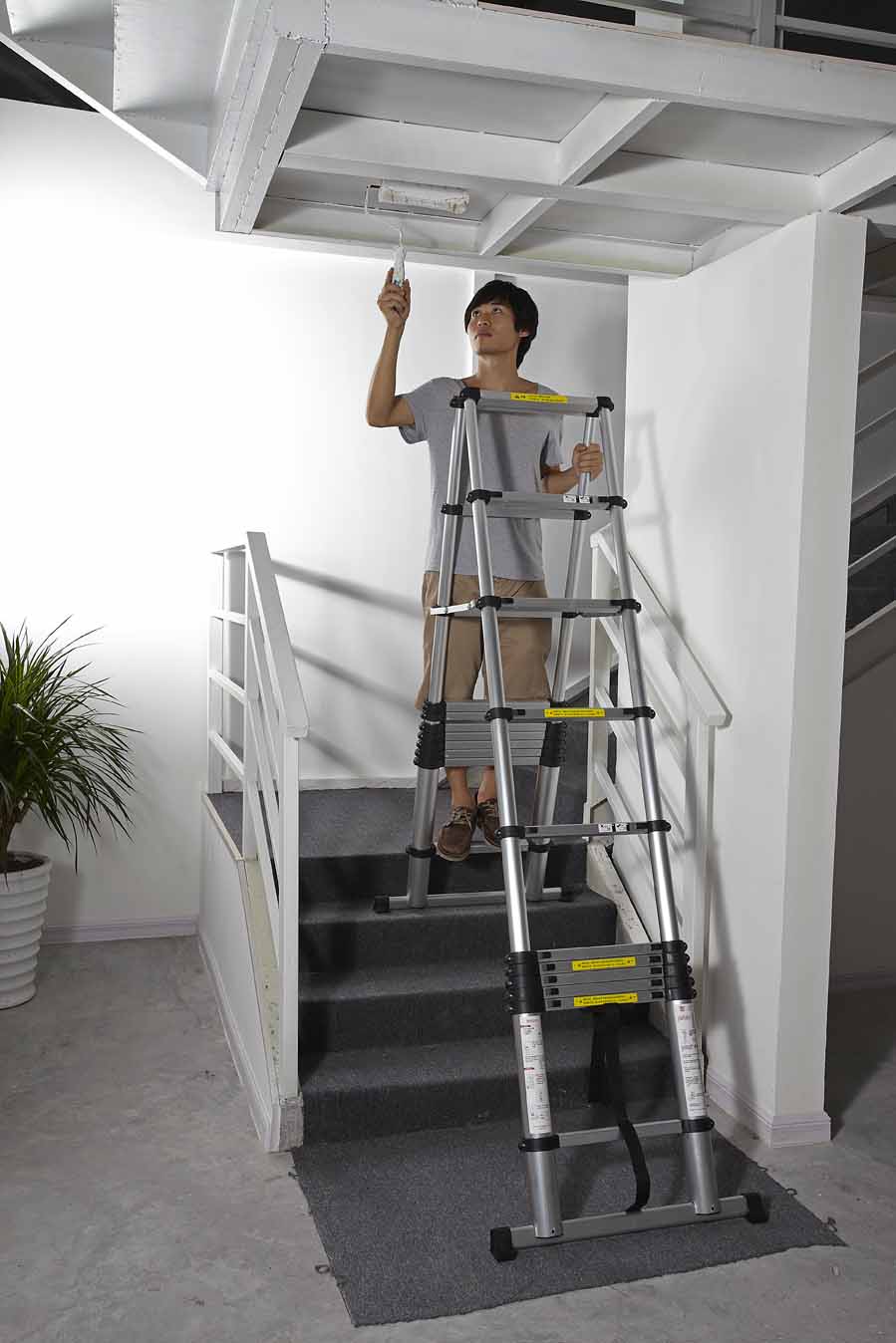 �P����s��